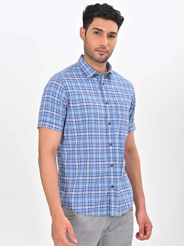 Indian Terrain Men's Regular Fit Half Sleeve Checkered Blue Shirt